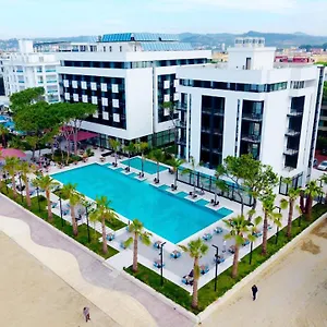 royal-g-max.albaniahotels.org/