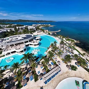 grand-palladium-jamaica-resort-spa.comcaribbean.com/